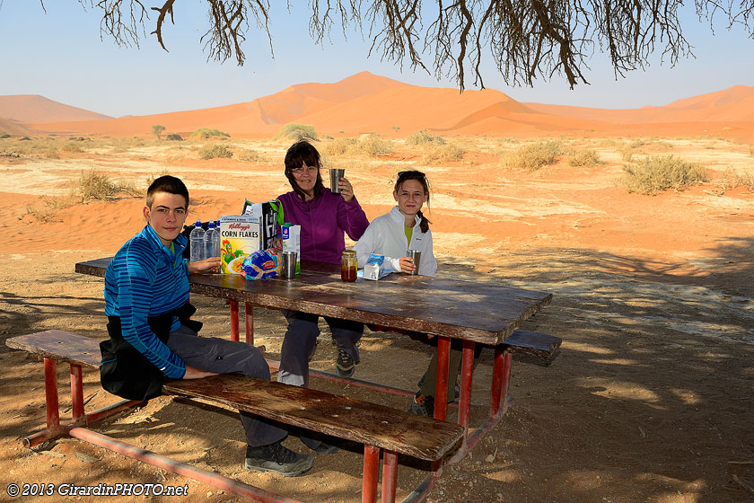 Petit déjeuner à Sossusvlei