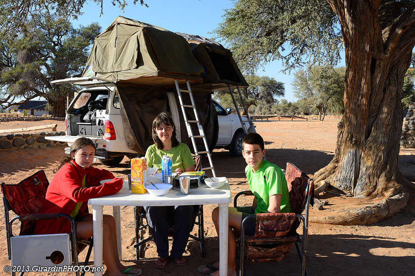 Petit déjeuner à Sesriem Campsite