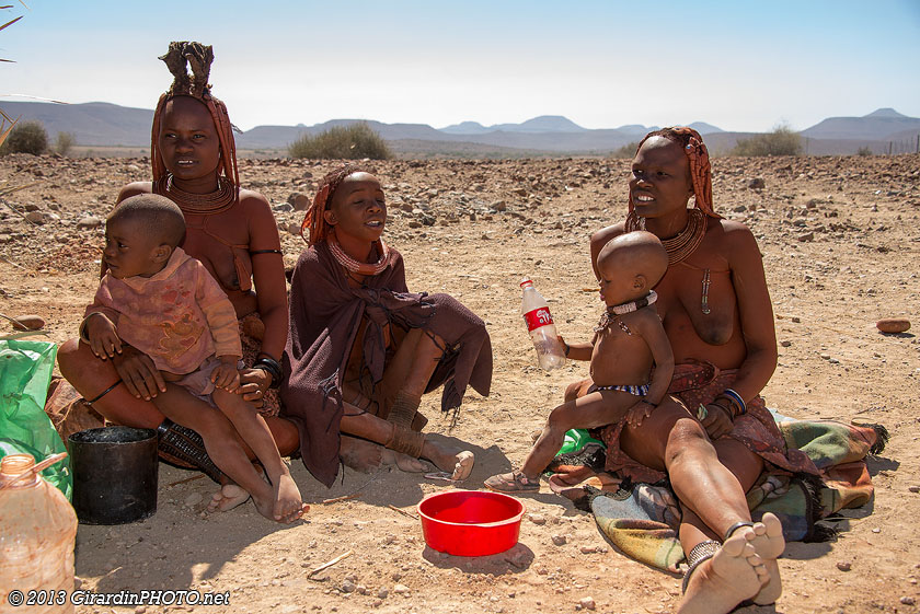 Femmes himbas rencontrées au bord de la route
