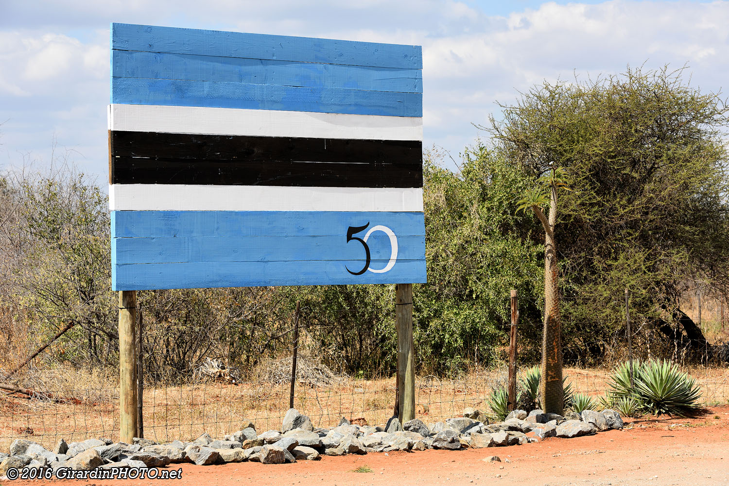 Publicité pour les 50 ans de l'indépendance du Botswana
