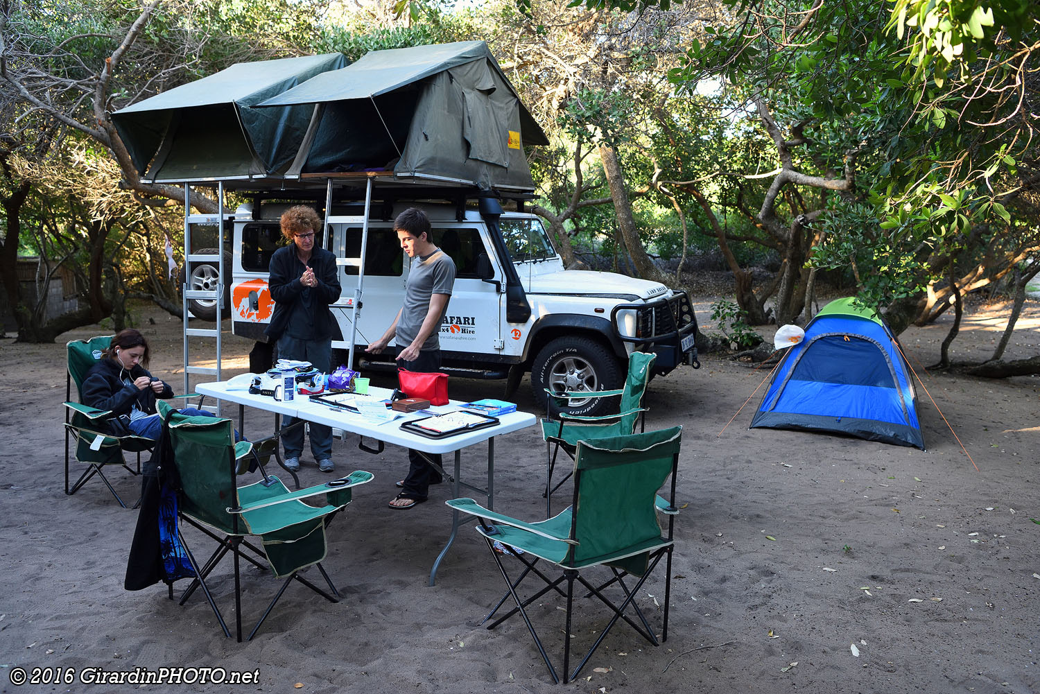 Campement à Nhanombe Lodge