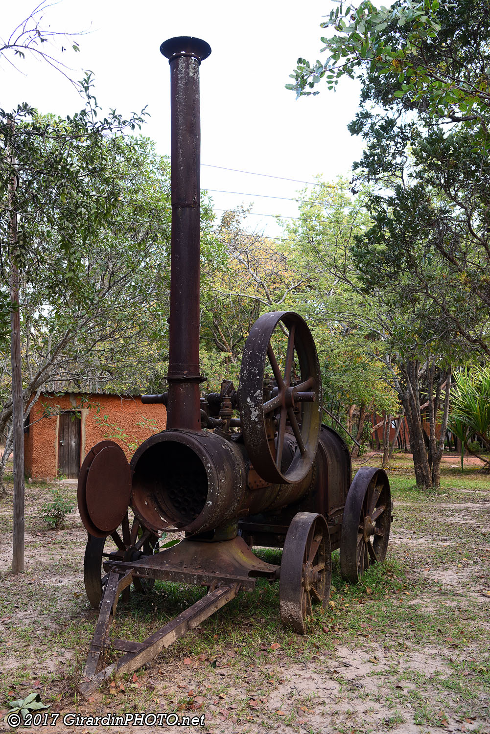 Machine à vapeur dans le camp