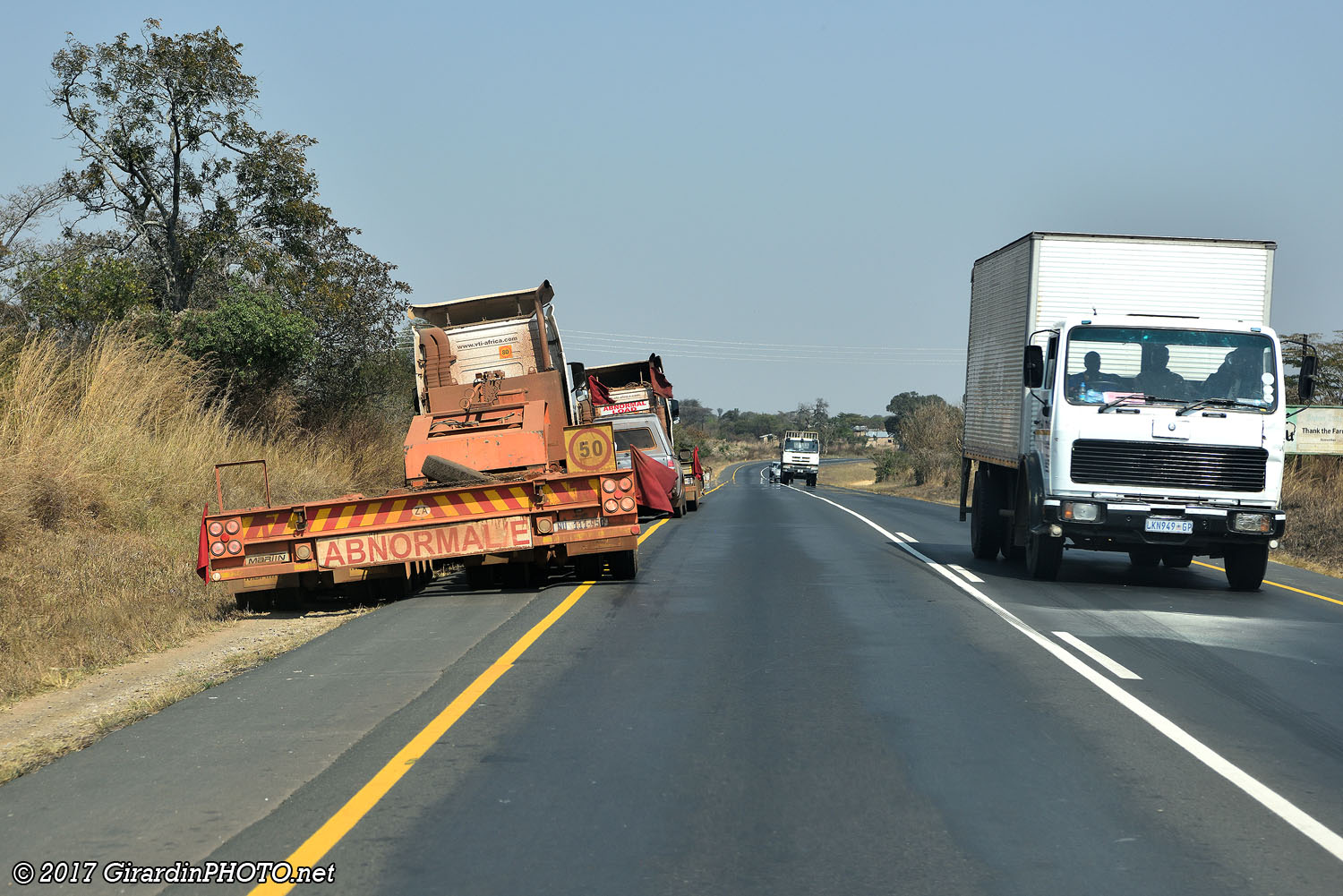 ... et encore des camions