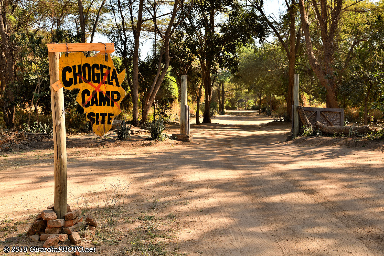 Arrivée au Chogela Campsite