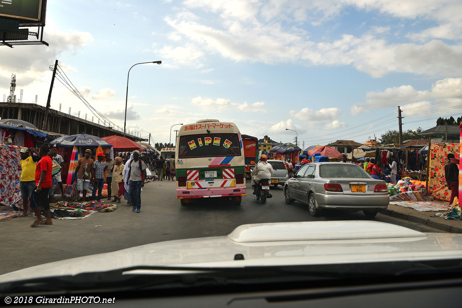 Route à Dar es Salaam