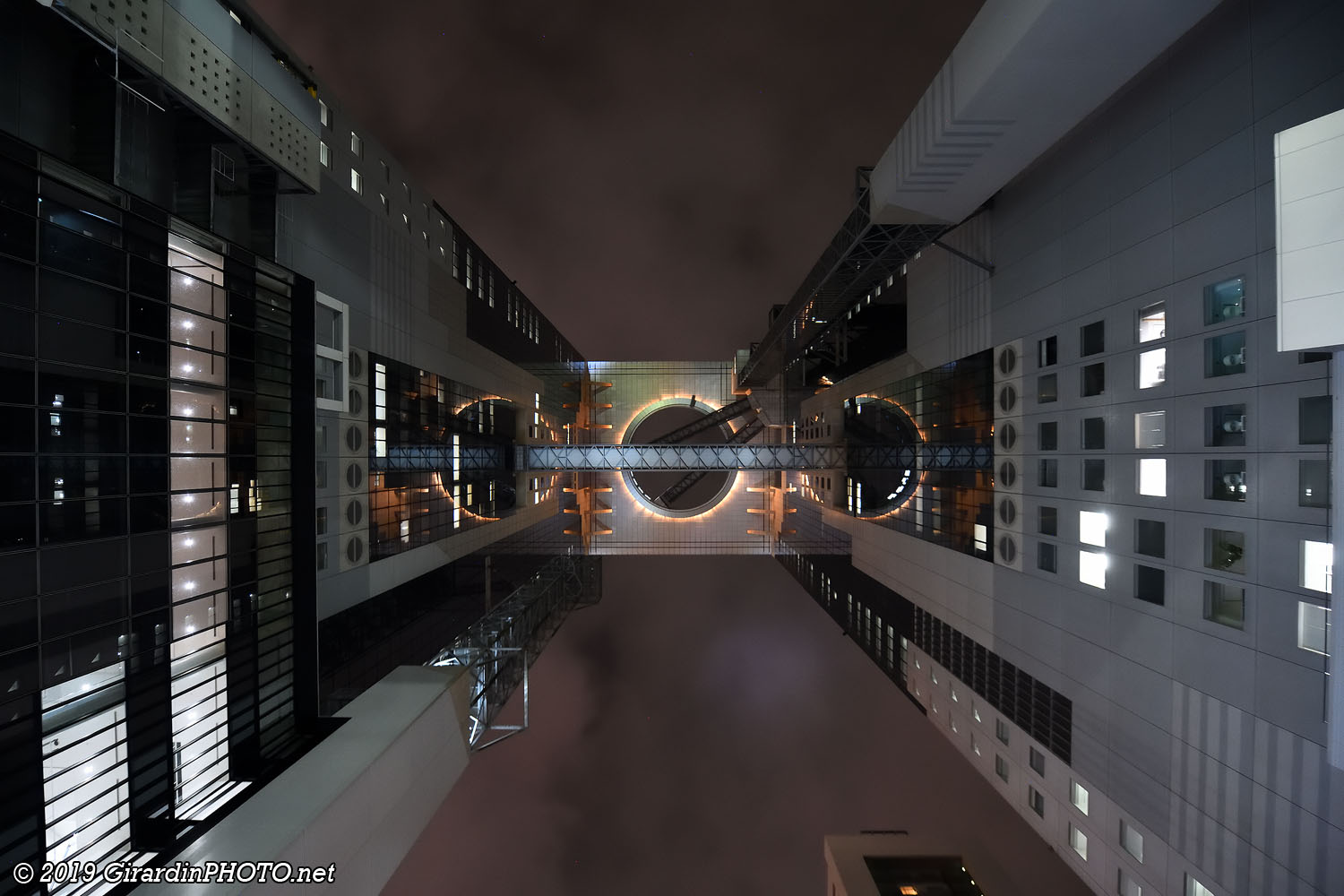 L'Umeda Sky Building