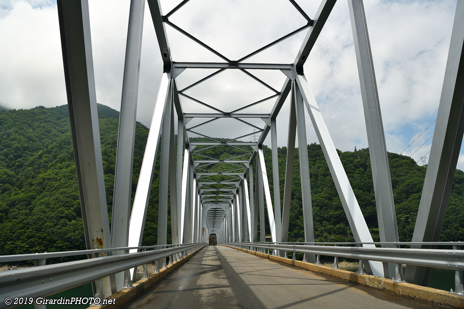 Passage du Ogami Bridge