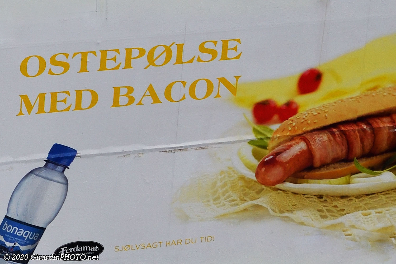 Ostepølse med bacon