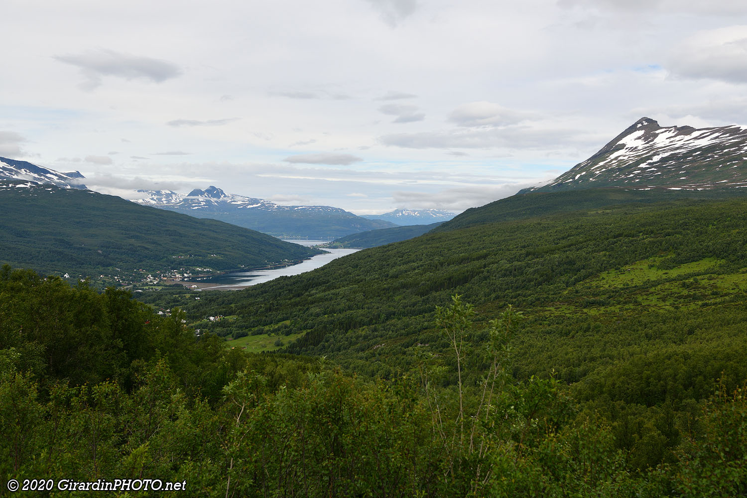 Vue sur le fjord Gratangen