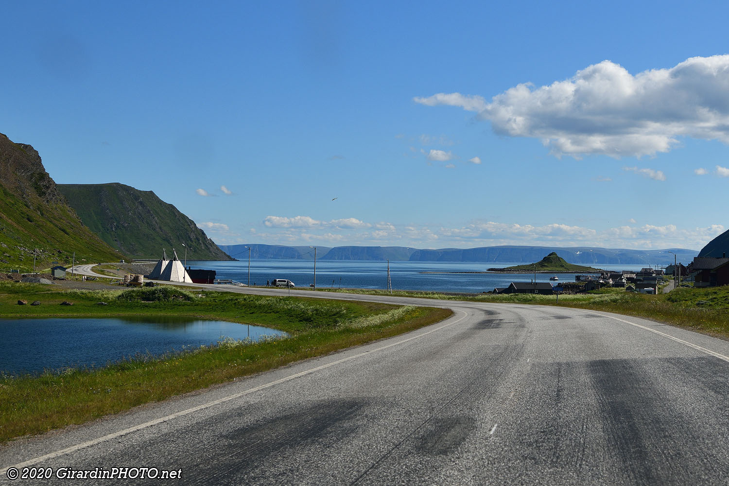 Route E69 en direction de Honningsvåg