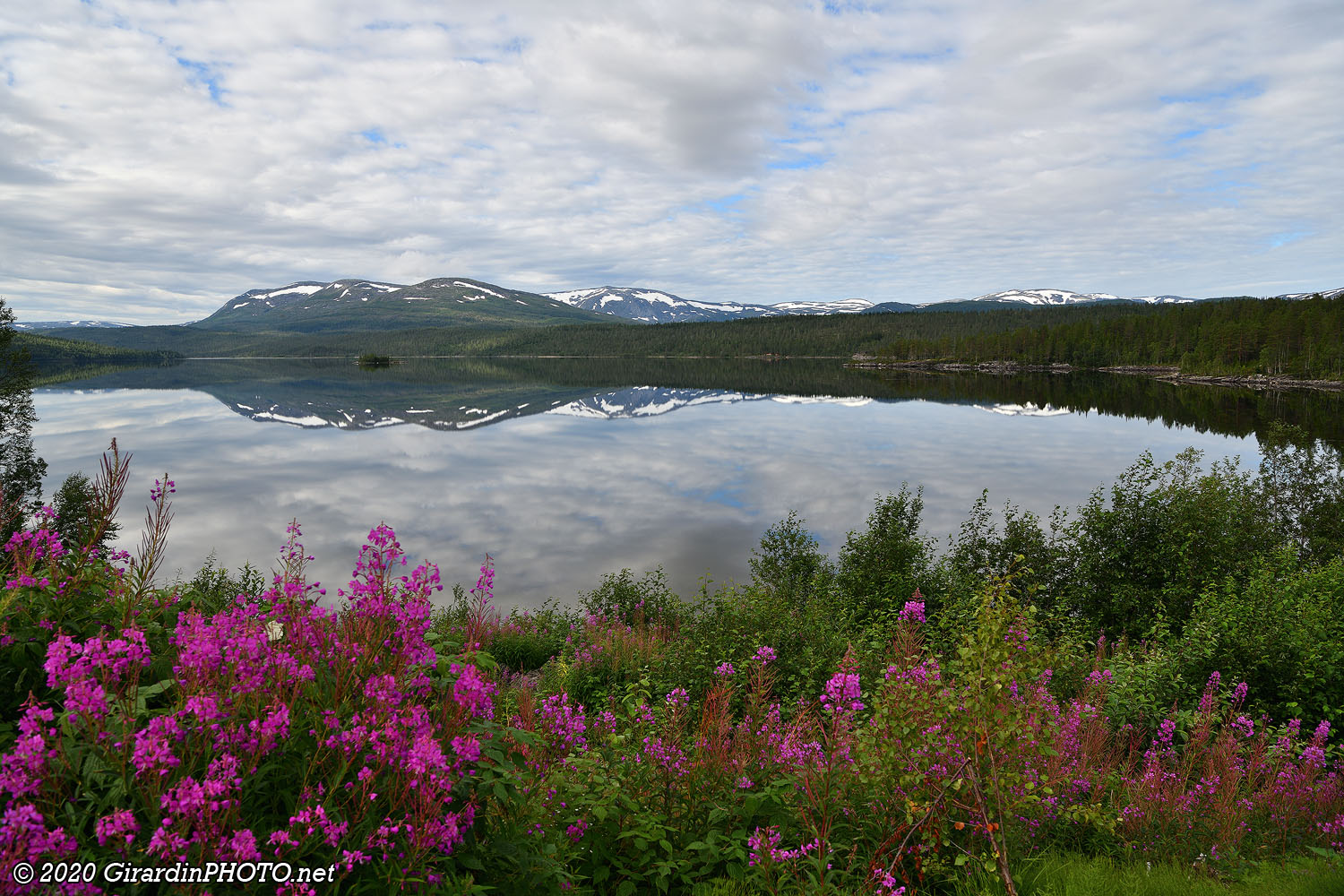 Lac Storsvenningvatnet le long de la E6
