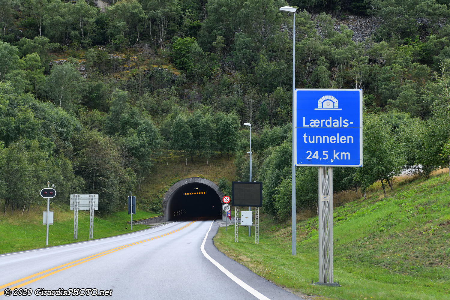 Entrée du Lærdalstunnelen