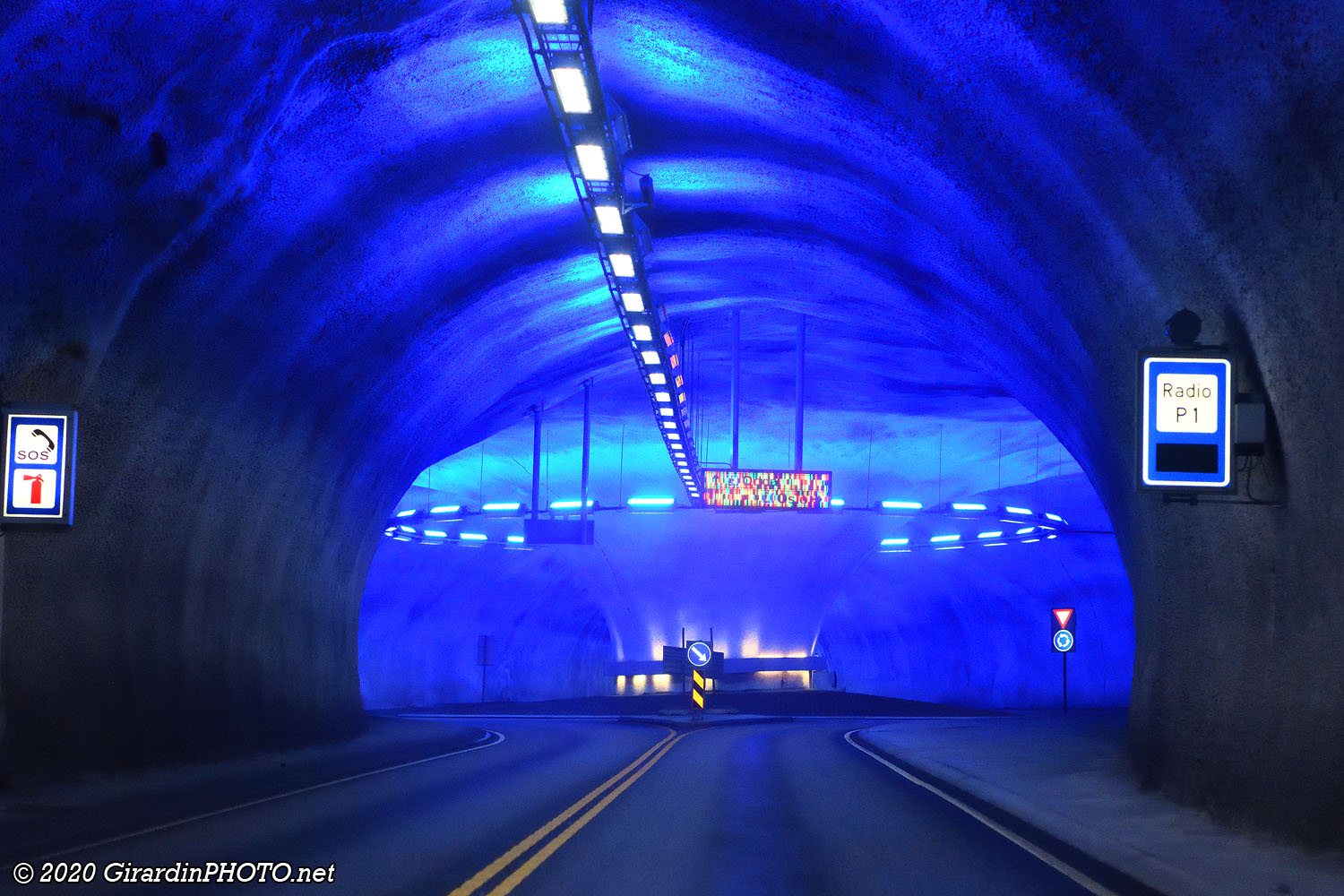 Giratoire dans le tunnel Butunnelen